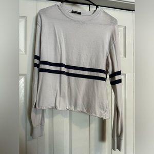 Brandy Melville Cropped White and Navy Long Sleeve